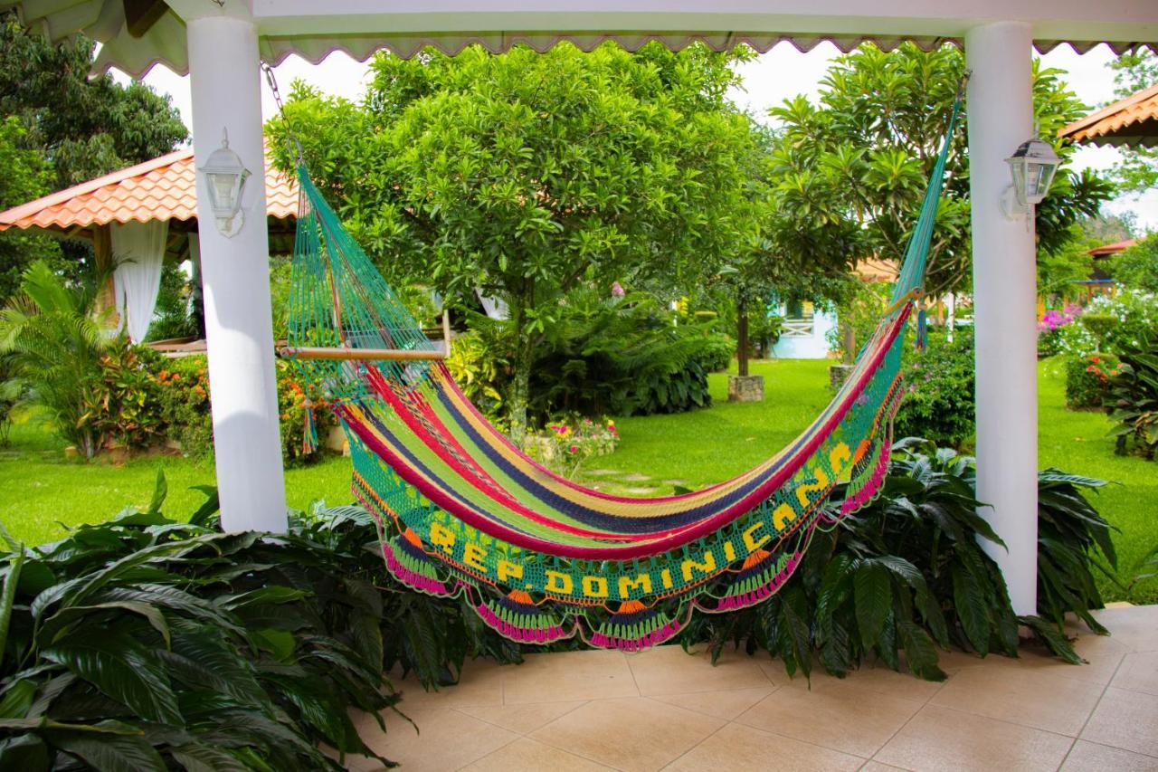 Deluxe Suites Guacamayos - Eco-Lodge & Swimming Pool Бонао Экстерьер фото